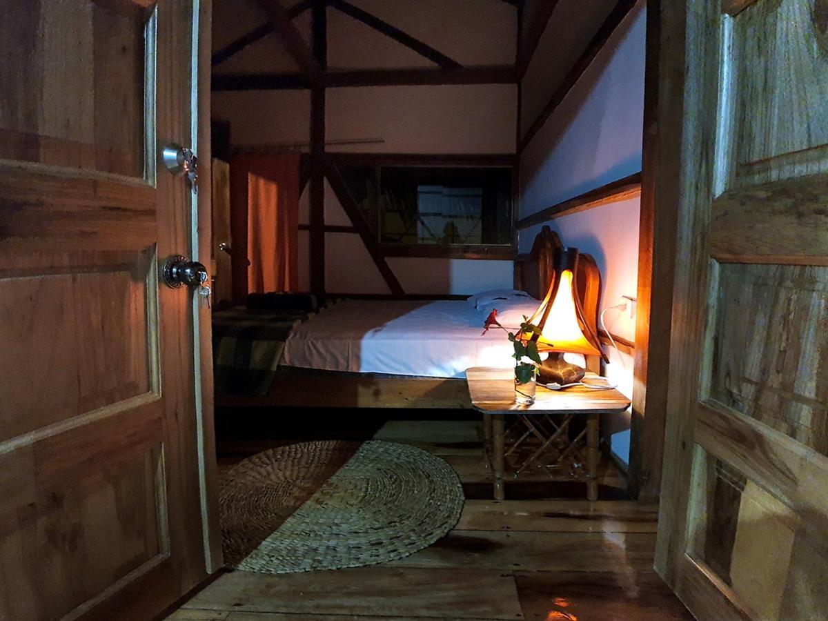 Hostal Olmito קנואה מראה חיצוני תמונה