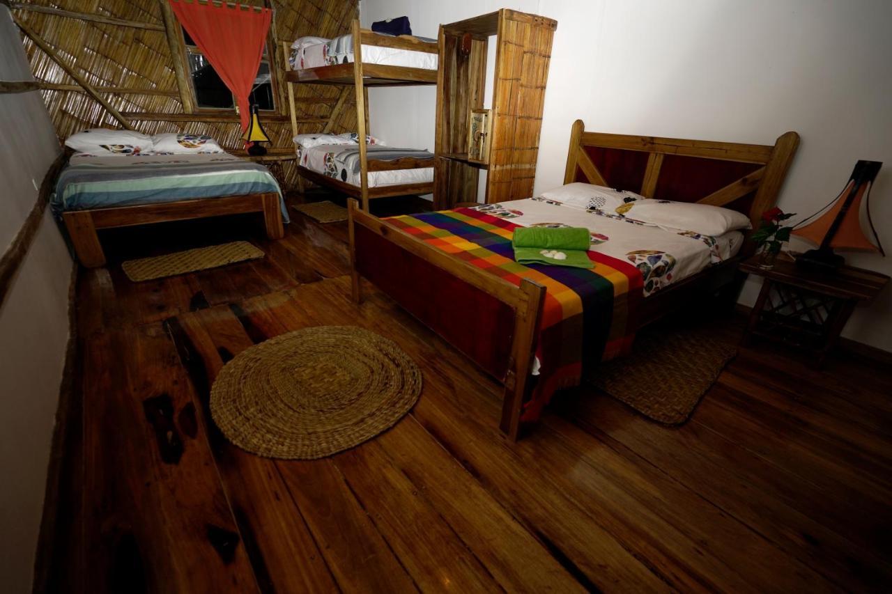 Hostal Olmito קנואה מראה חיצוני תמונה