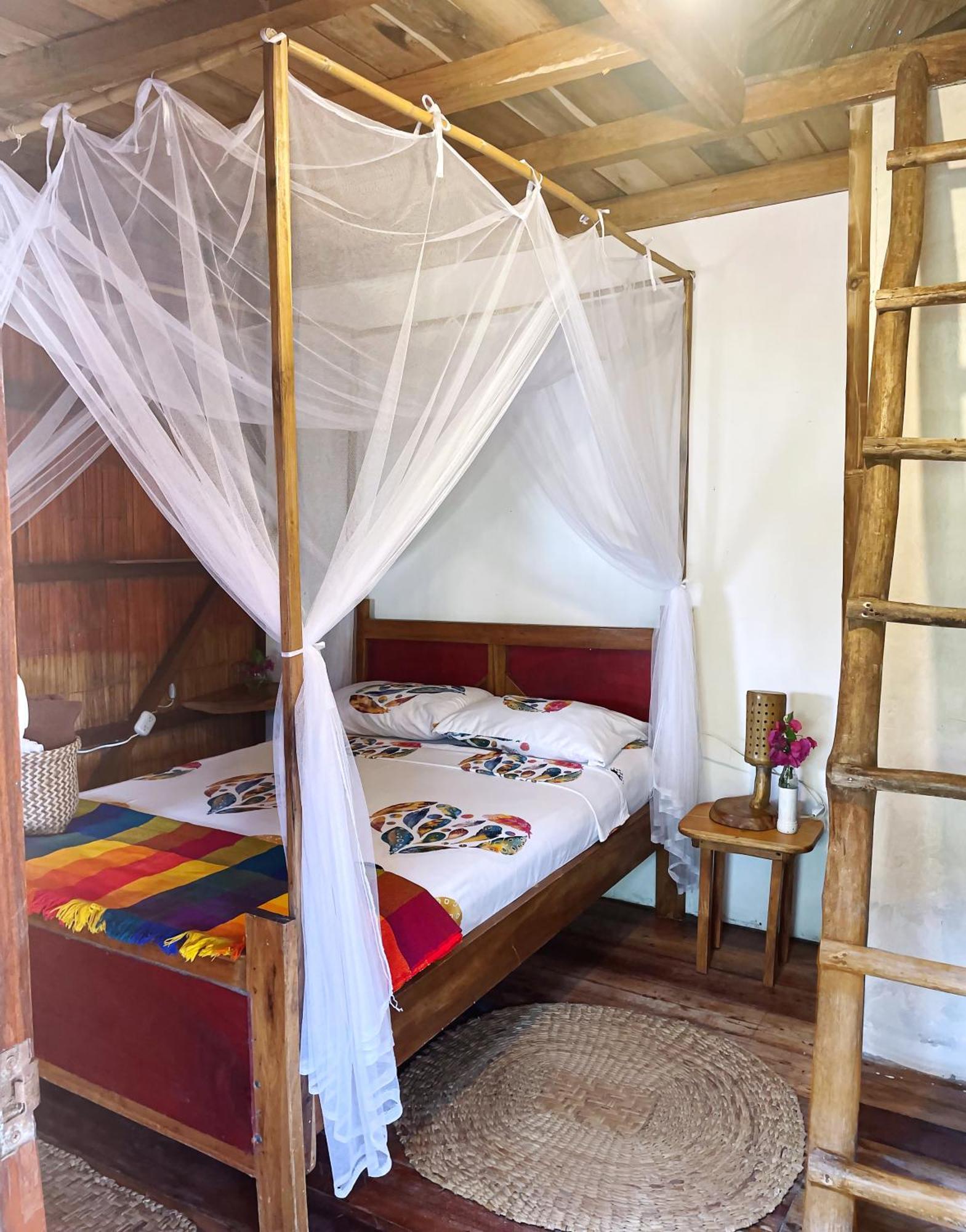 Hostal Olmito קנואה מראה חיצוני תמונה